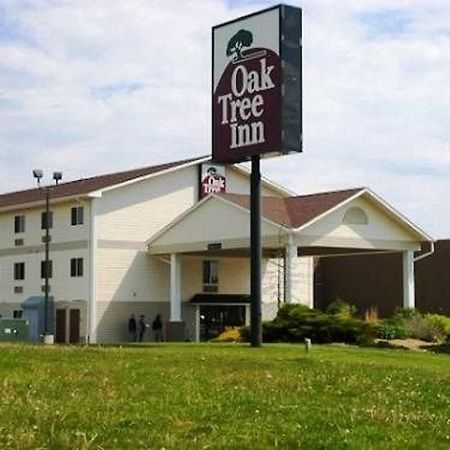 Travelodge By Wyndham Clinton Valley West Court Eksteriør billede