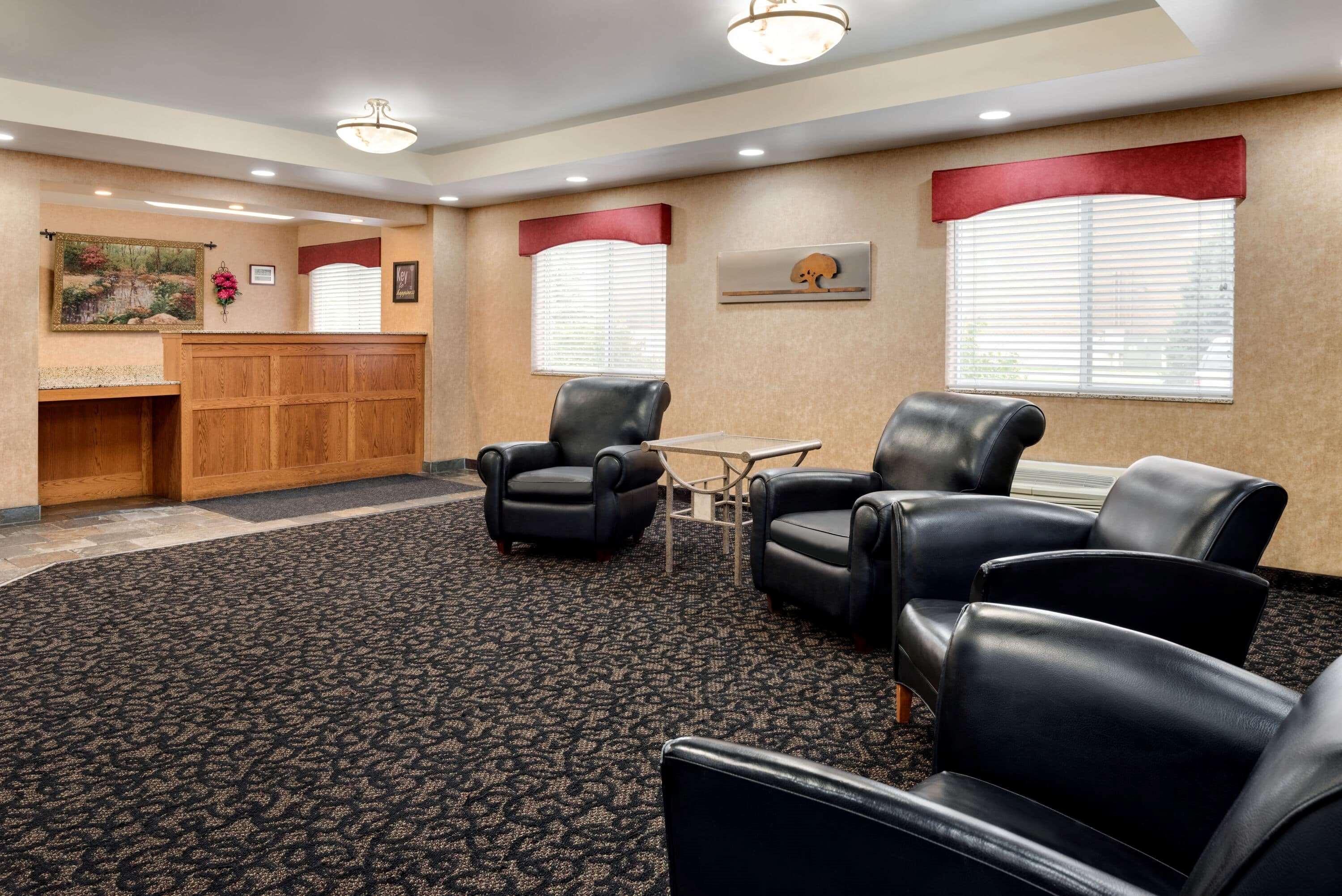 Travelodge By Wyndham Clinton Valley West Court Eksteriør billede